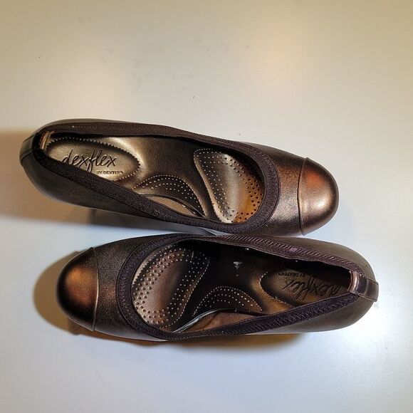 DEXFLEX BY DEXFLEX COMFORT ROUND TOE SLIP-ON HIGH HEEL PUMP SHOES - Picture 6 of 16